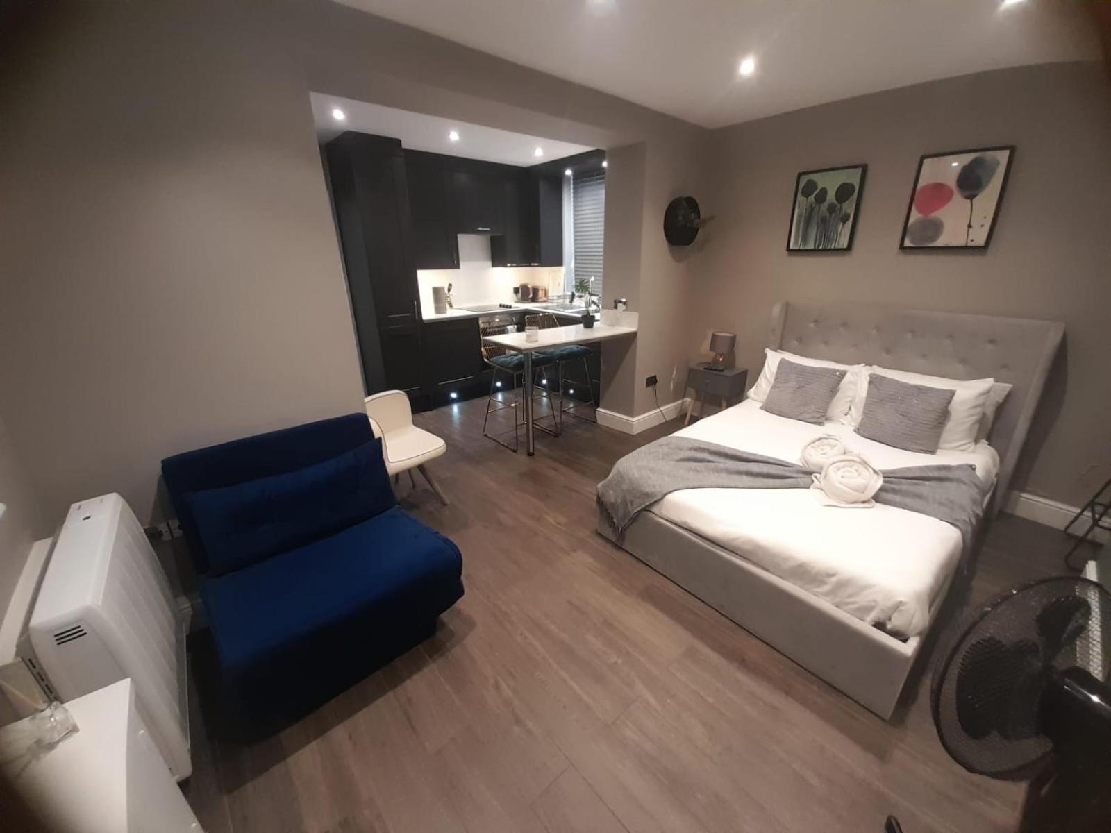 Peaceful & Stylish Brighton Studio Apartment エクステリア 写真