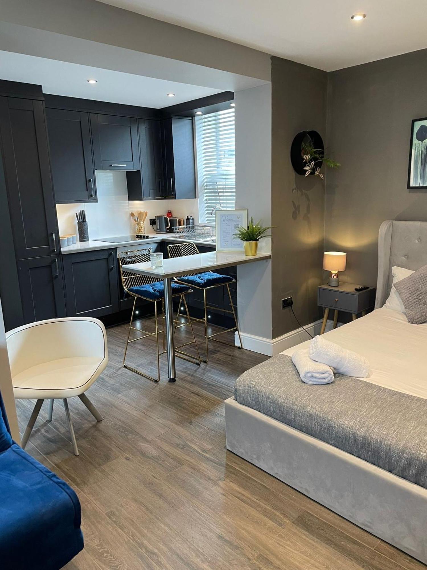 Peaceful & Stylish Brighton Studio Apartment エクステリア 写真